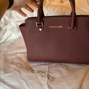 Michael Kors purse